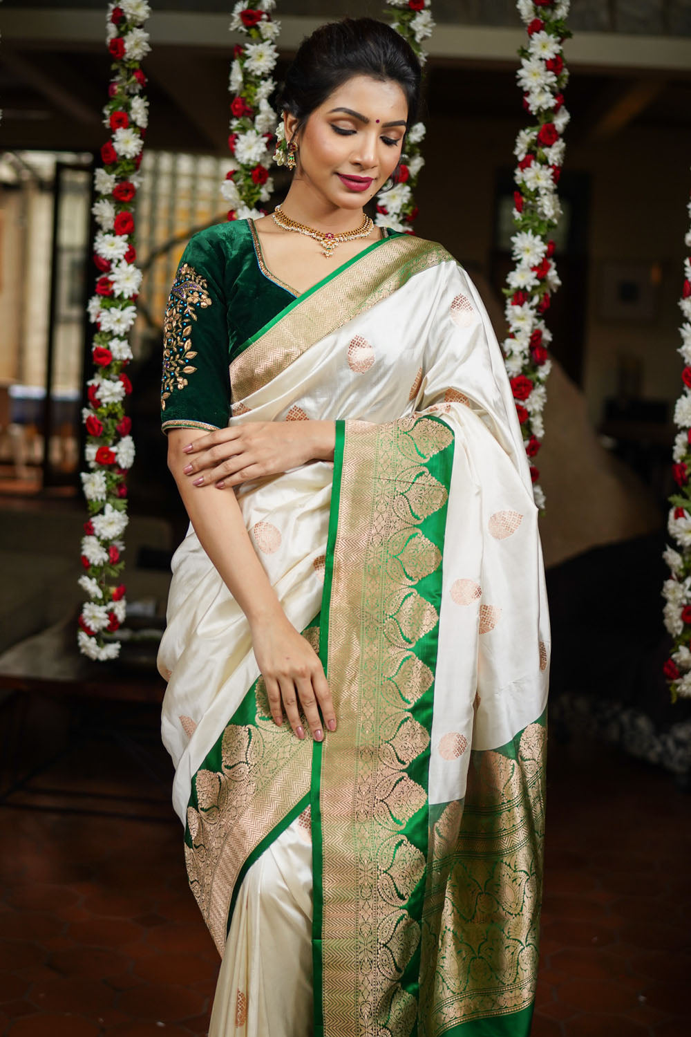 PREORDER: Off white banarasi katan silk saree with zari motifs / SILK MARK CERTIFIED