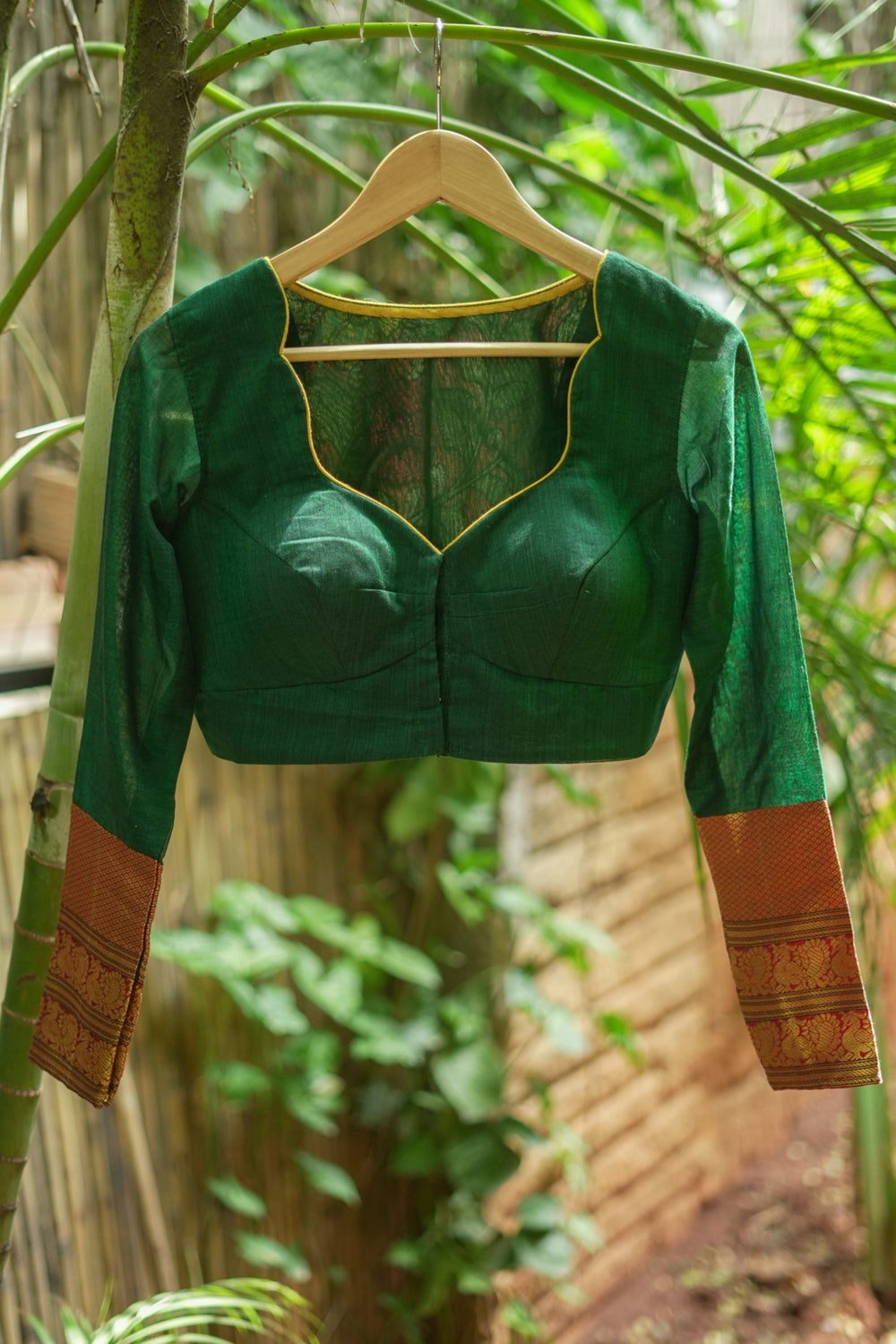 Emerald green full sleeve narayanpet cotton sweetheart neck blouse with kalamkari panel