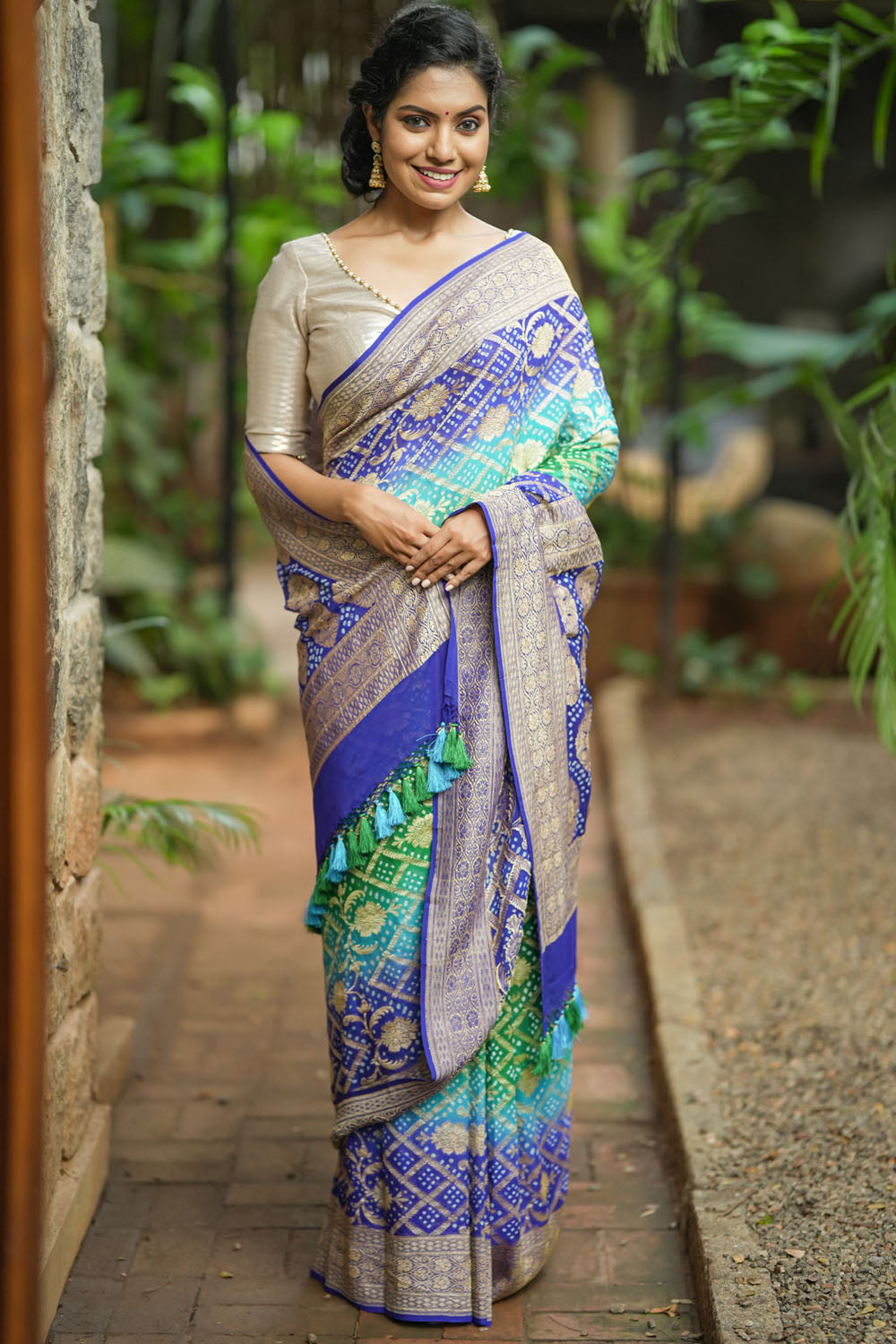 Authentic Hand Bandhej Banarasi Silk Georgette Saree in Green,Teal & Blue with Ombre jaal pattern| SILK MARK CERTIFIED