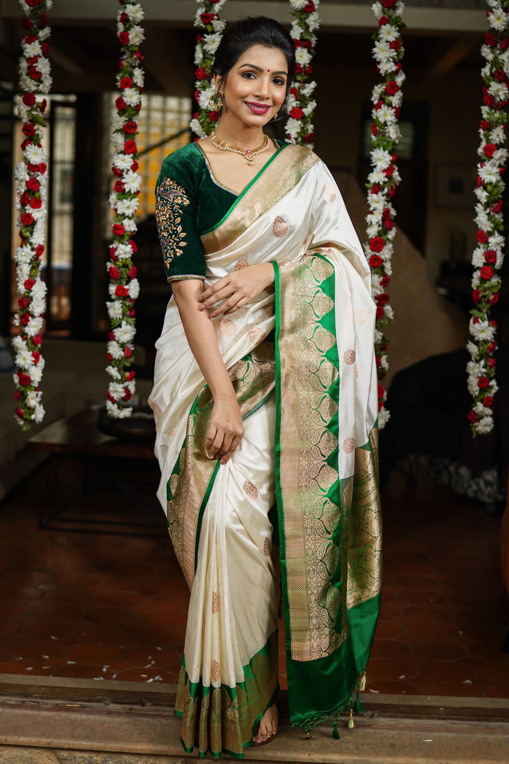 PREORDER: Off white banarasi katan silk saree with zari motifs / SILK MARK CERTIFIED