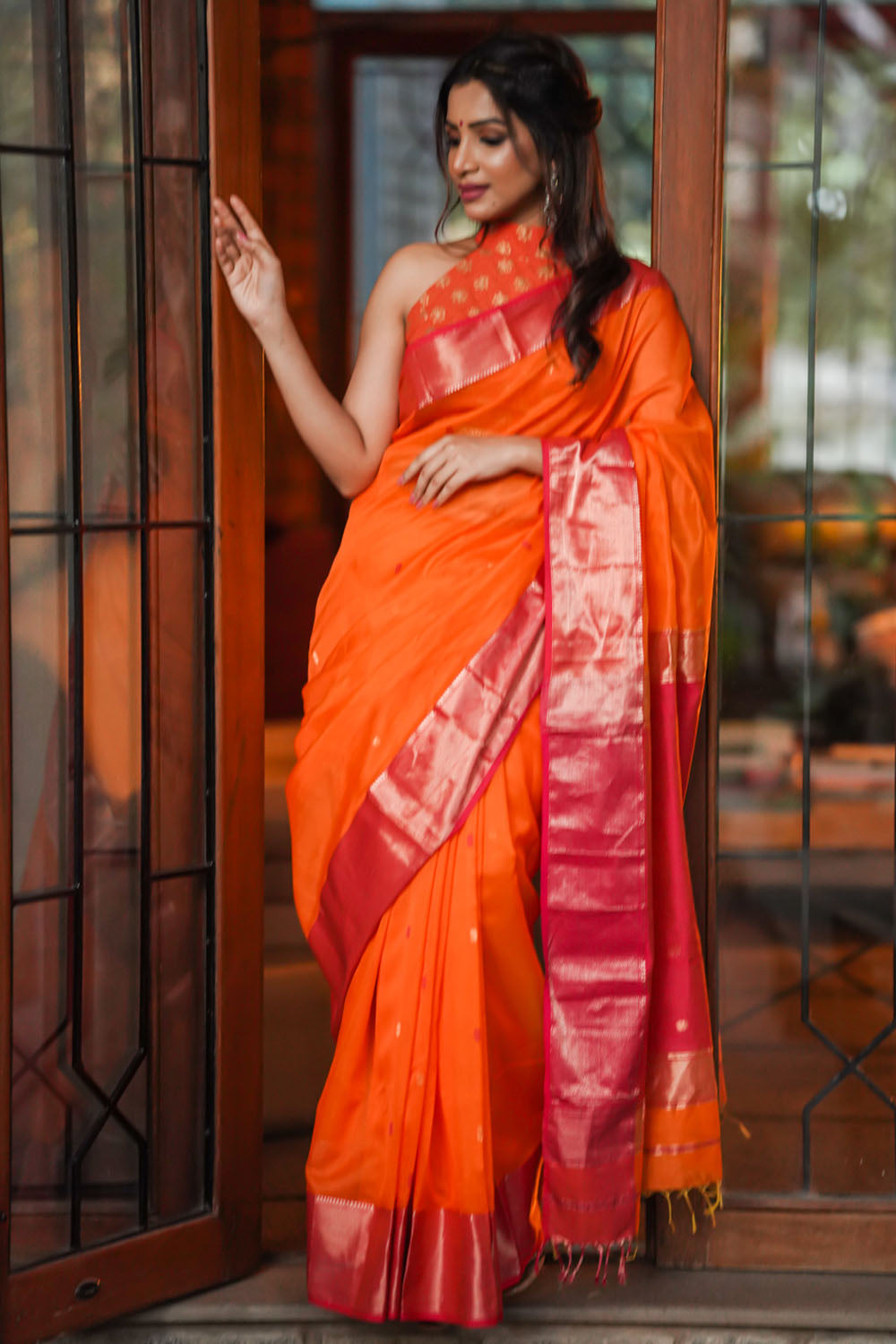 Orange maheshwari handloom silk cotton saree with Pink pallu