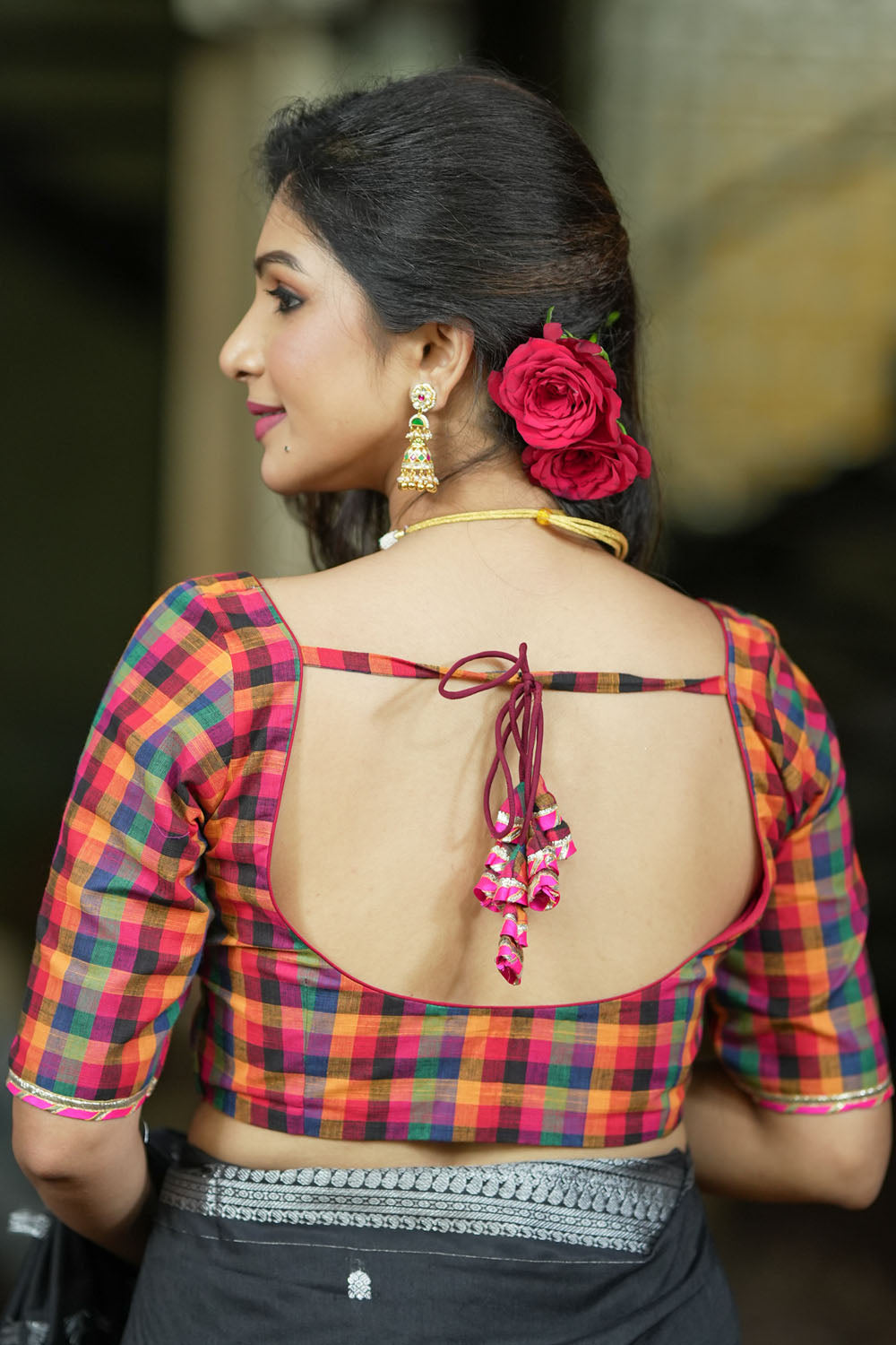 Multicolor front tie V neck blouse