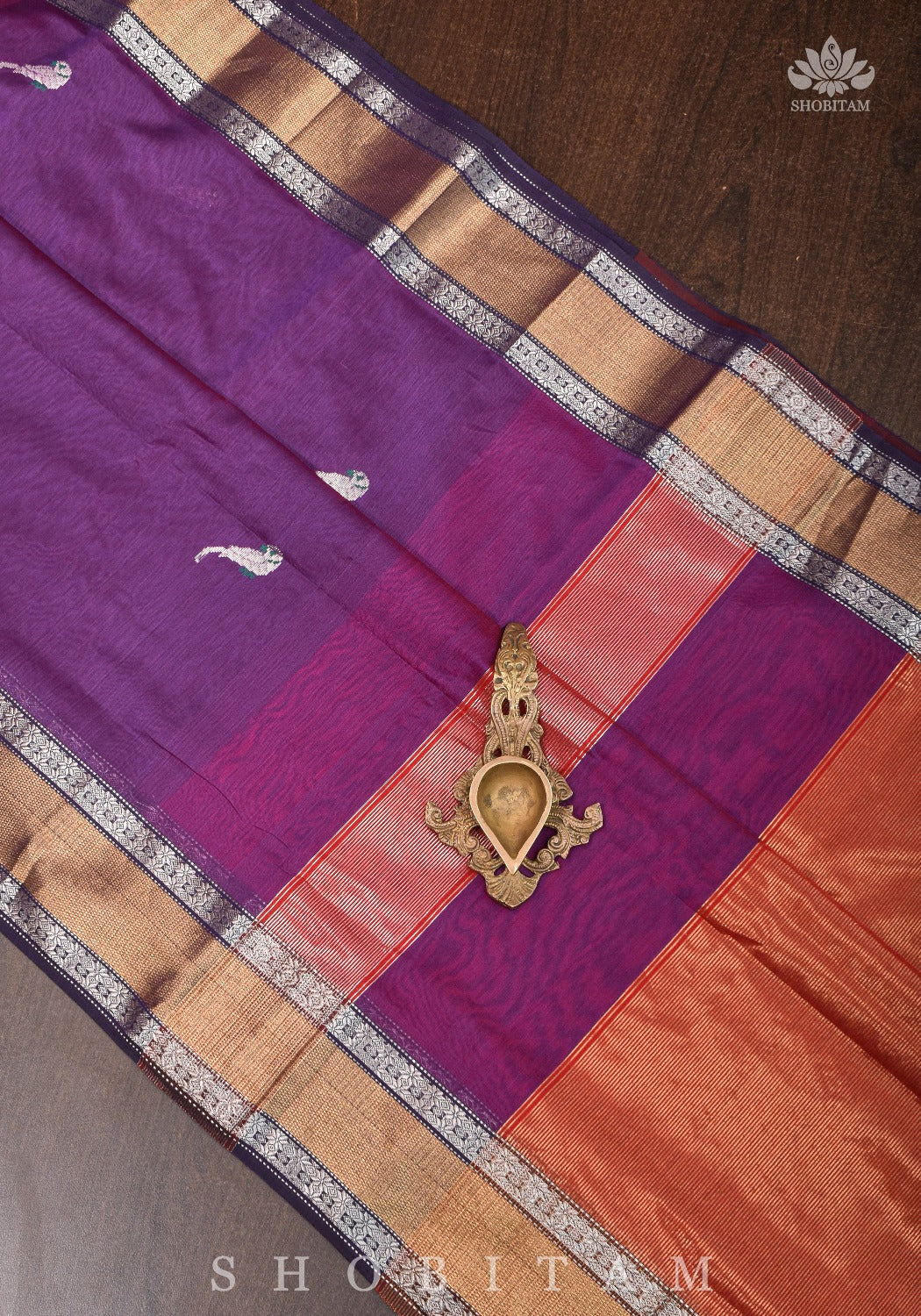 Exquisite Meenakari Handwoven Maheshwari Silk Cotton Saree in Purple & Red Dual tone