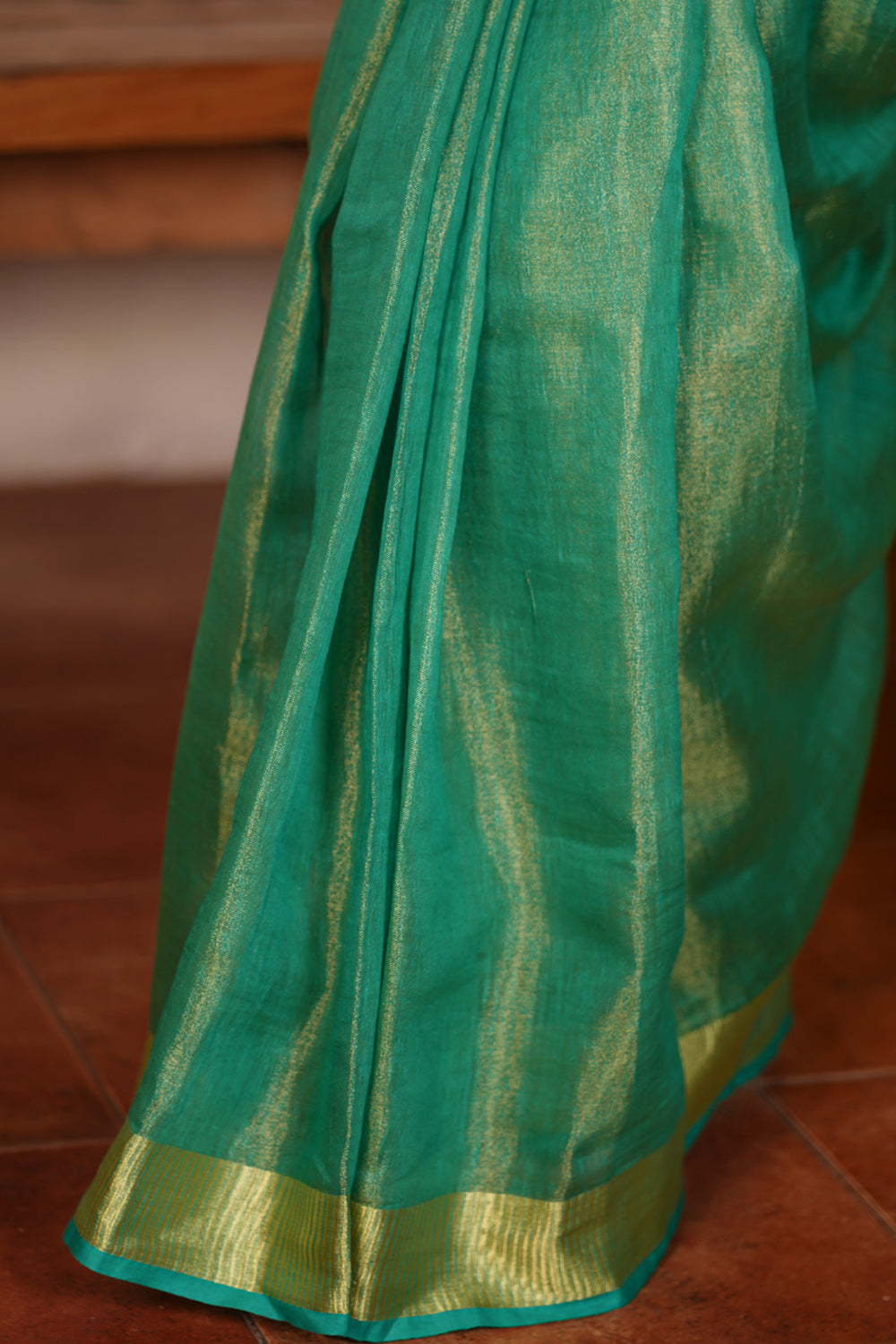 Rama Green and Gold Tissue  Linen Saree