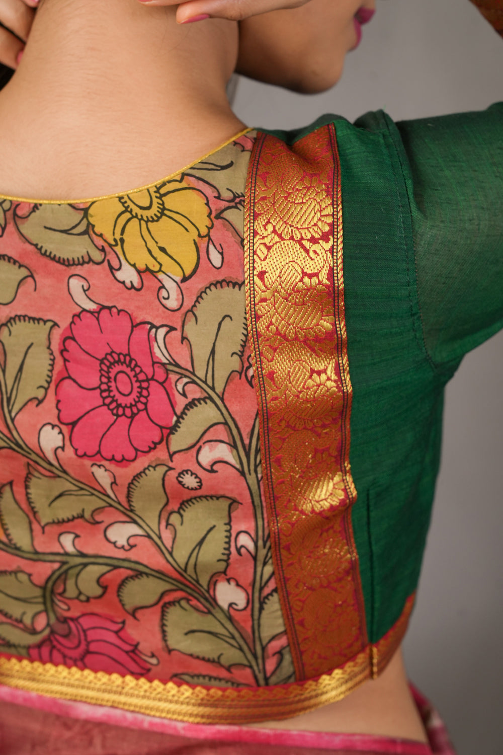 Emerald green full sleeve narayanpet cotton sweetheart neck blouse with kalamkari panel