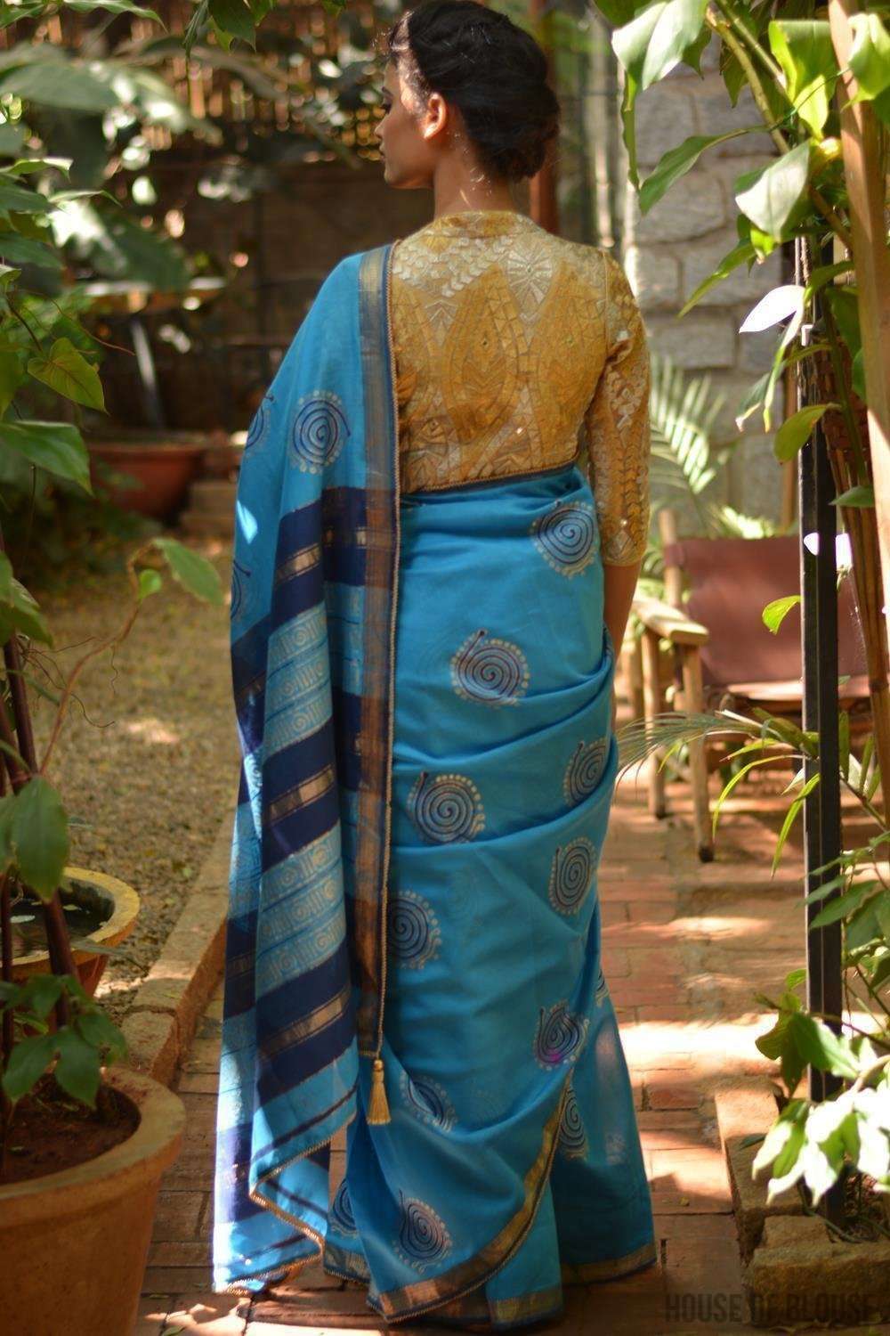 Sky blue Maheshwari handloom silkcot saree with blue and gold block print - House of Blouse