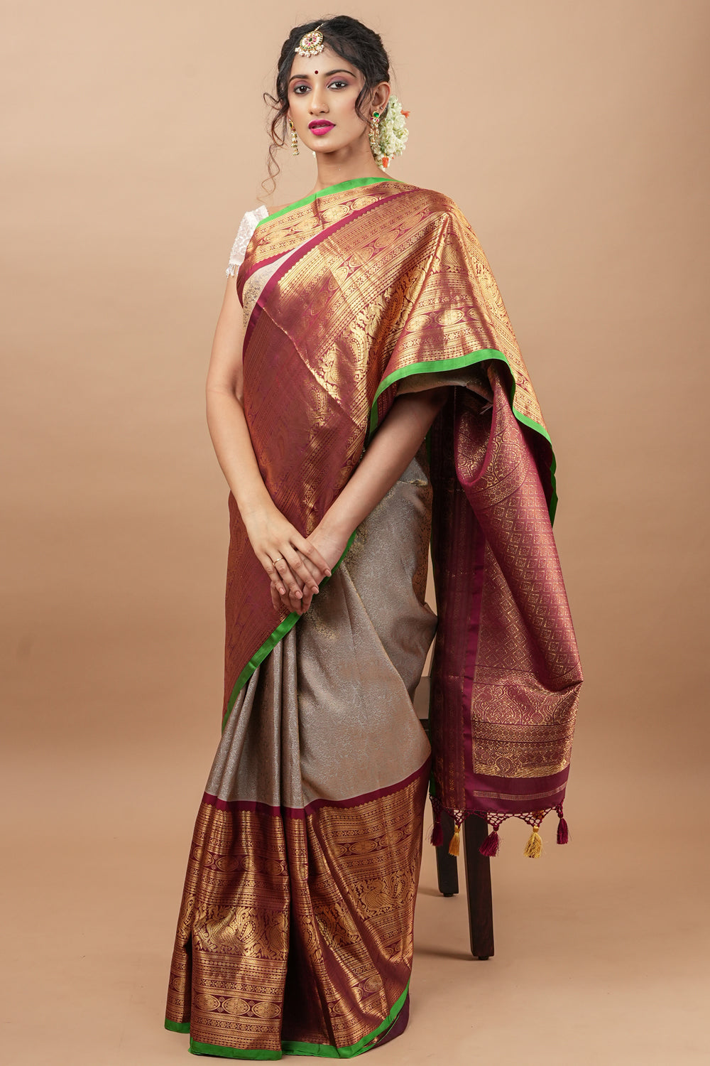 Gray Exquisite Brocade Gadwal Silk Saree with floral Jaal and extravagant 16 inch Zari border | SILK MARK CERTIFIED