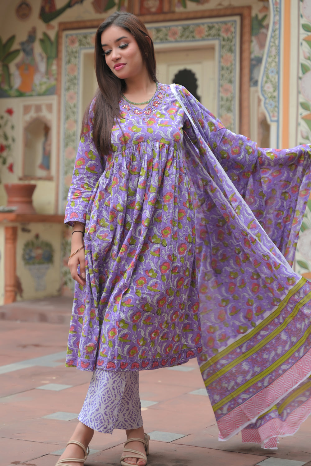 Zoya Lilac 3 Piece Suit with mulmul Dupatta| Made To Order