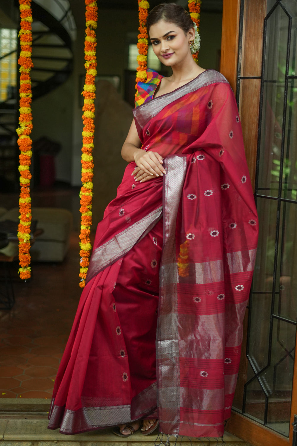 Maroon maheshwari silk cotton saree with buttas