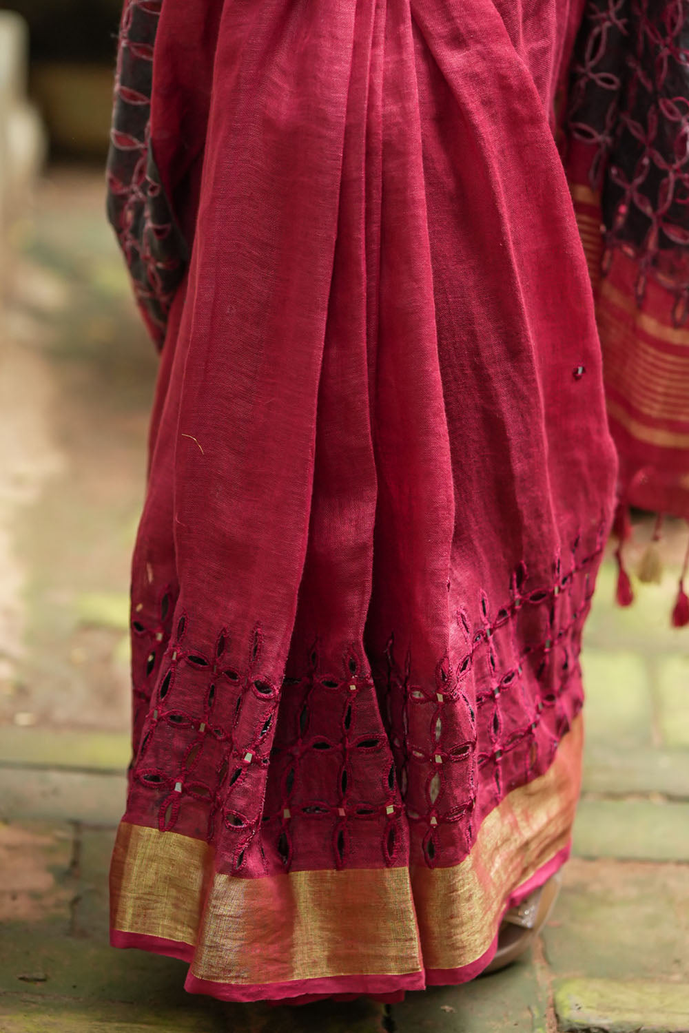 Chudi Design- Linen by Linen Cutwork and Mirrorwork Saree in Deep Red