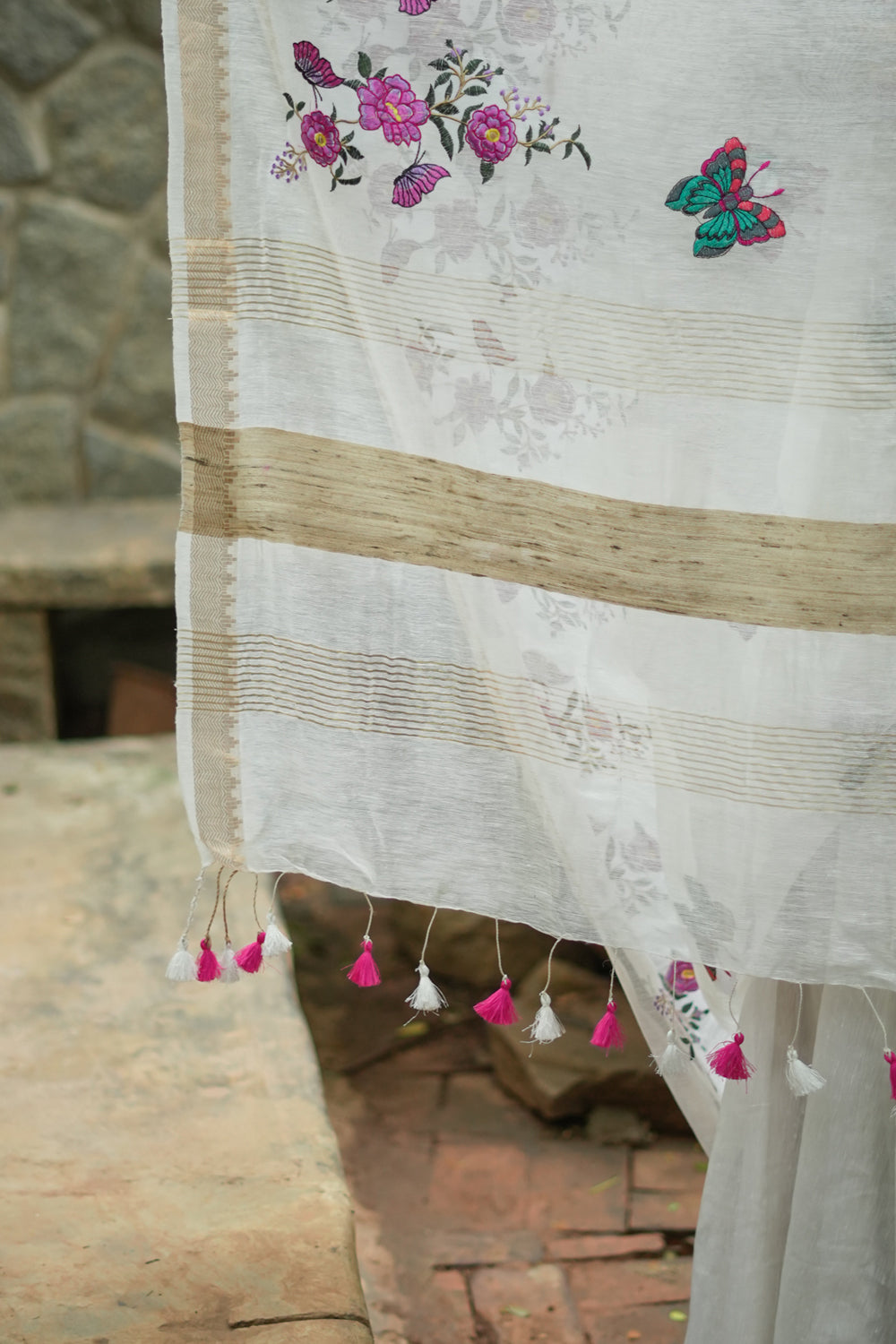 Floral Embroidered Silk Linen Saree in Off White