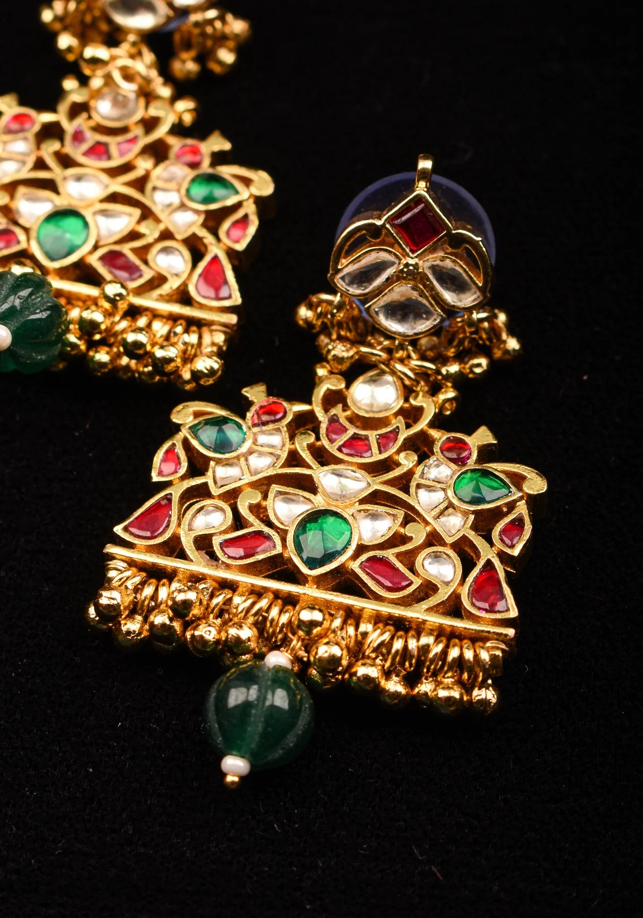 Ahmedabadi Kundan Birds design jadau Earrings with single green dangling beads