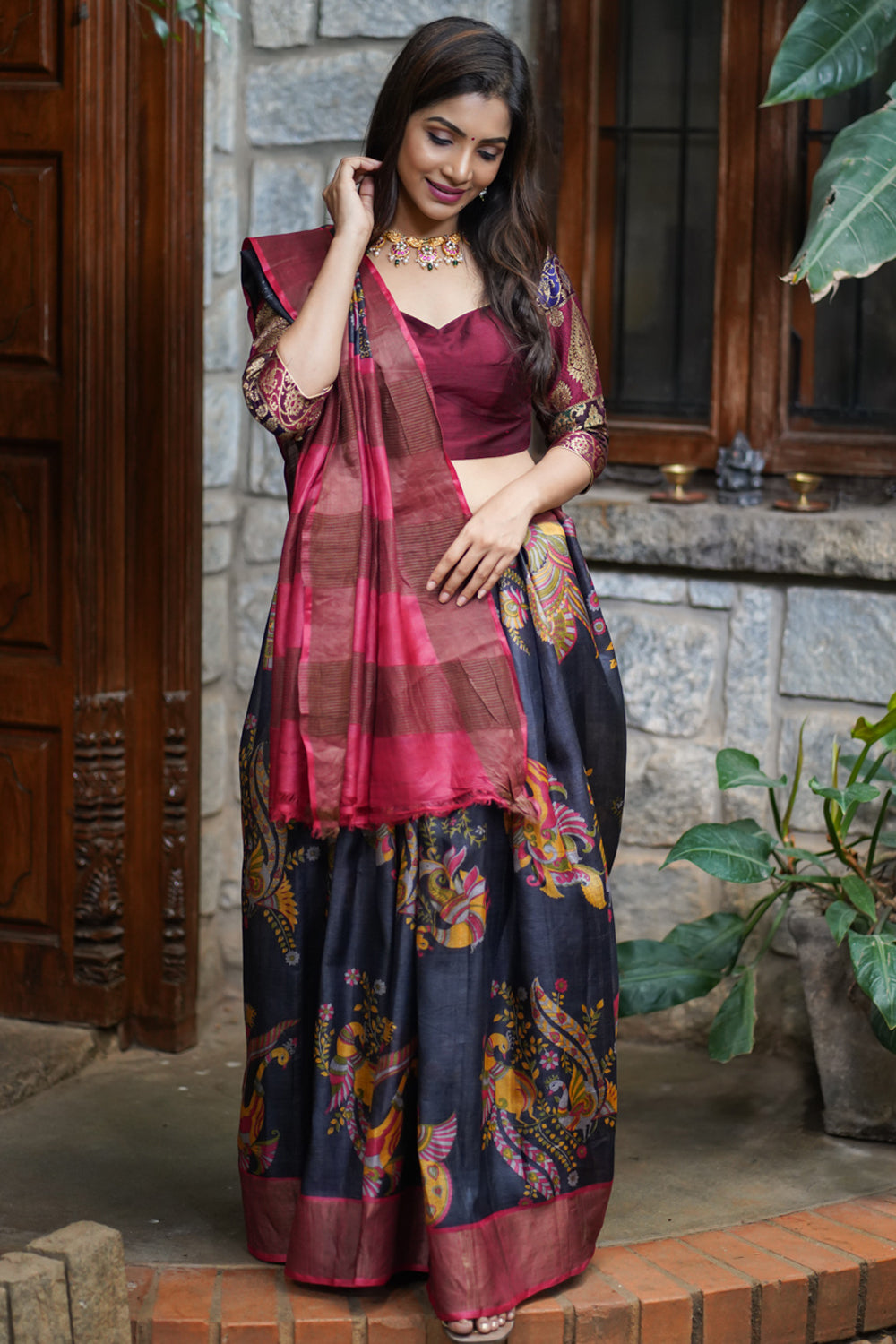 Jari Tussar Light weight Silk Saree in Black and Maroon with Kalamkari Digital Print | SILK MARK CERTIFIED