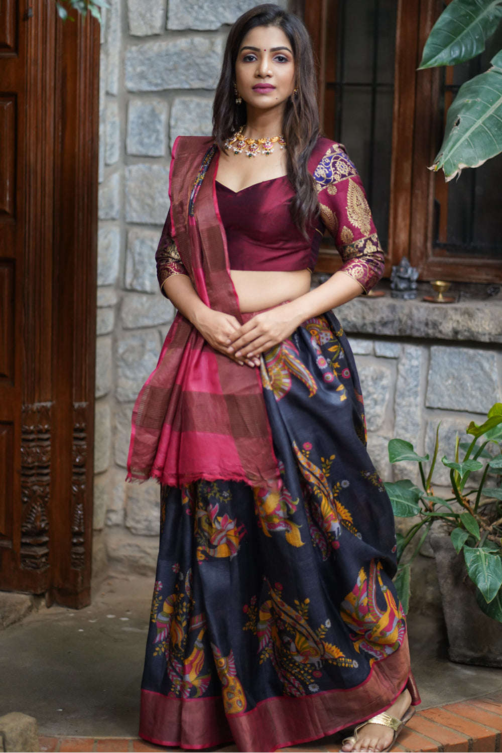 Jari Tussar Light weight Silk Saree in Black and Maroon with Kalamkari Digital Print | SILK MARK CERTIFIED