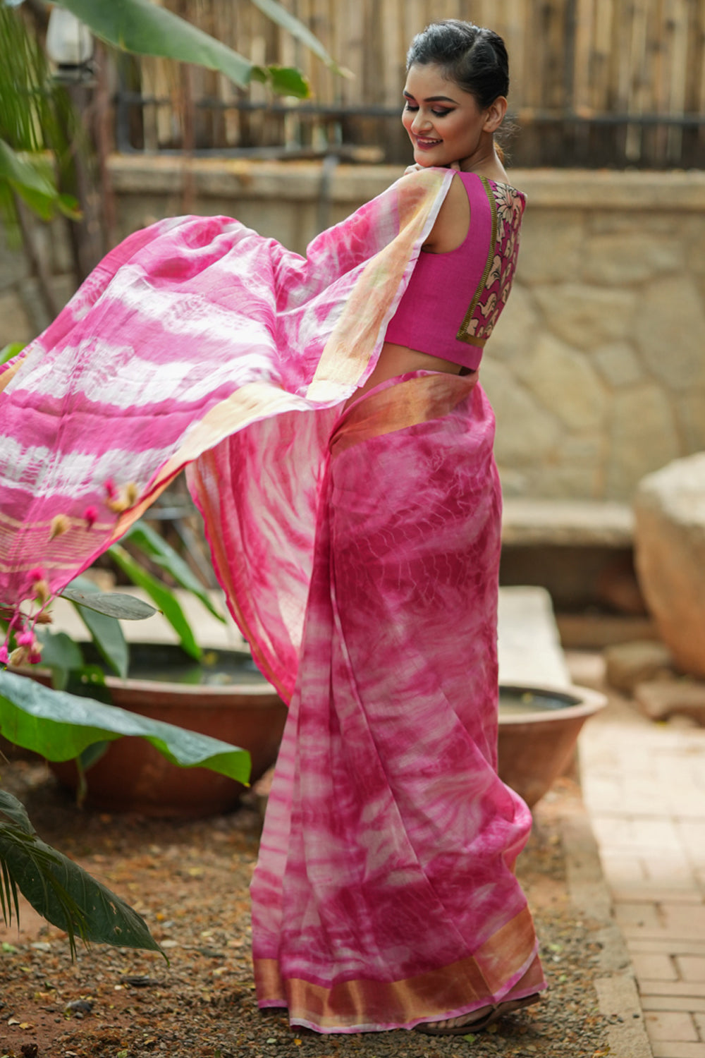 Amaranth Linen Saree with  Shibori Pattern