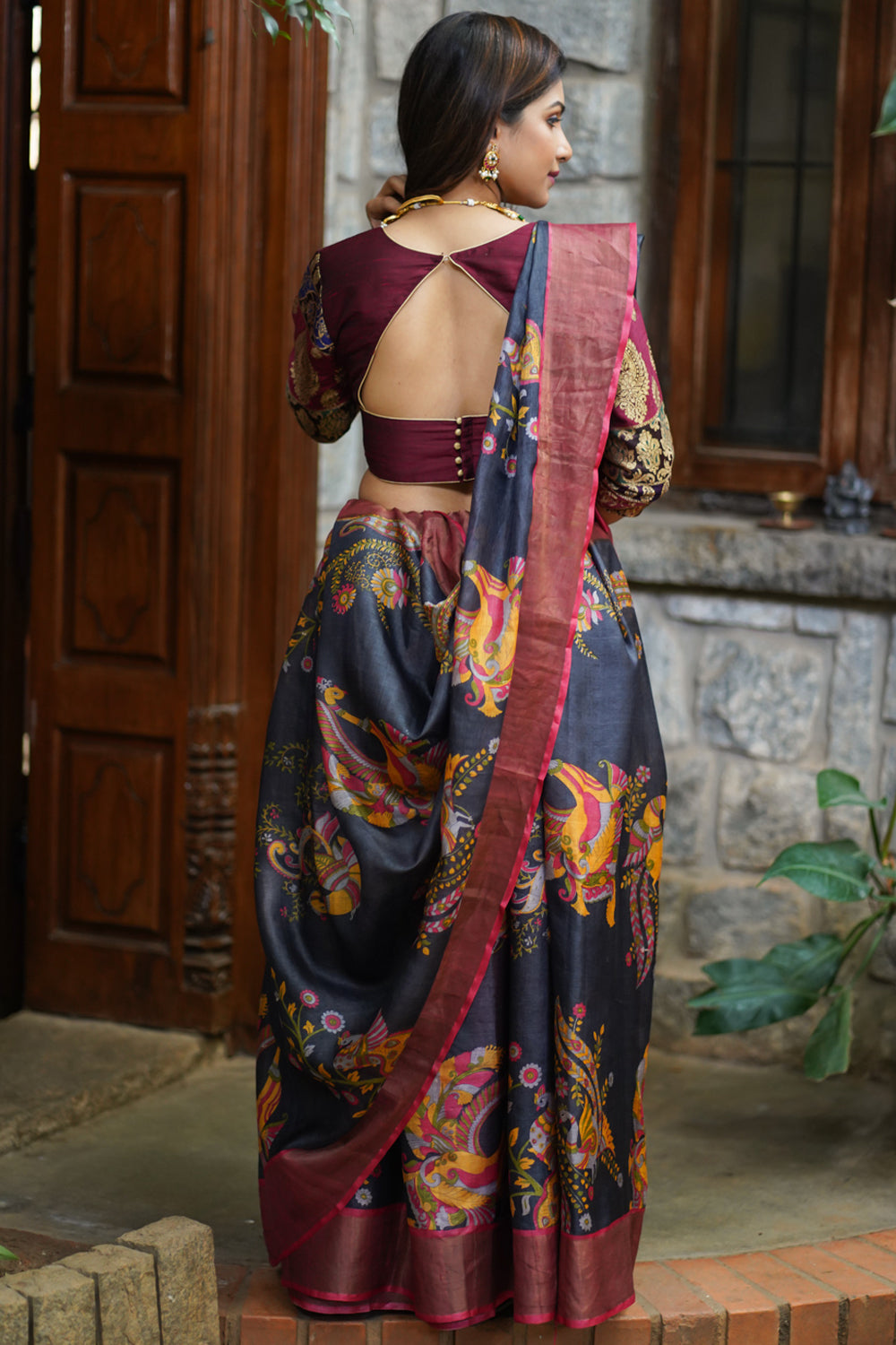 Jari Tussar Light weight Silk Saree in Black and Maroon with Kalamkari Digital Print | SILK MARK CERTIFIED