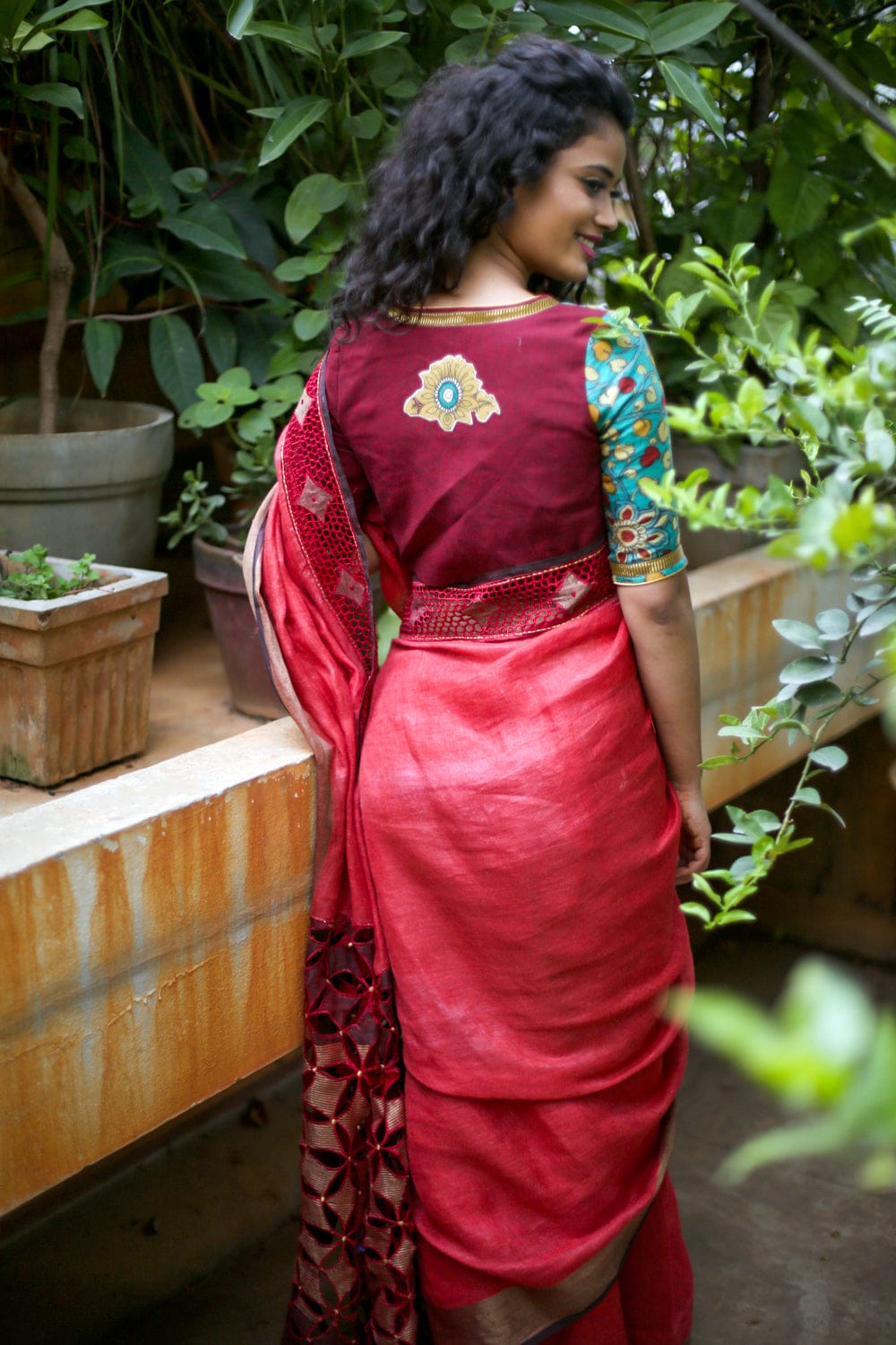 Pure Linen Checks Saree | Womens Workwear - Indyvarna