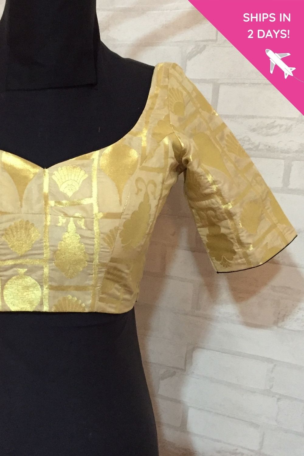Cream and gold brocade sweetheart neck blouse : Size - 34