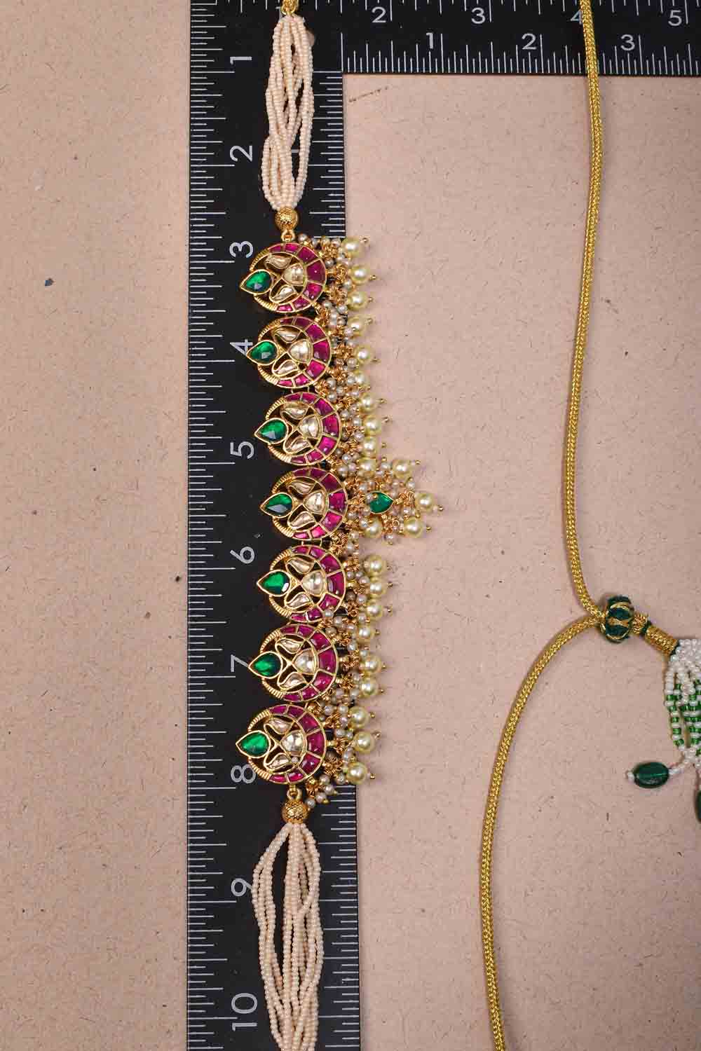 Ahmedabadi kundan Chand Design Choker and Earrings Set