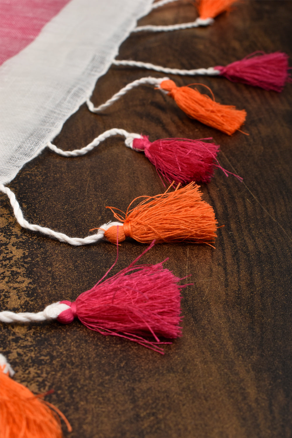 Ganga Jamuna Borders on Chalk White Linen Saree