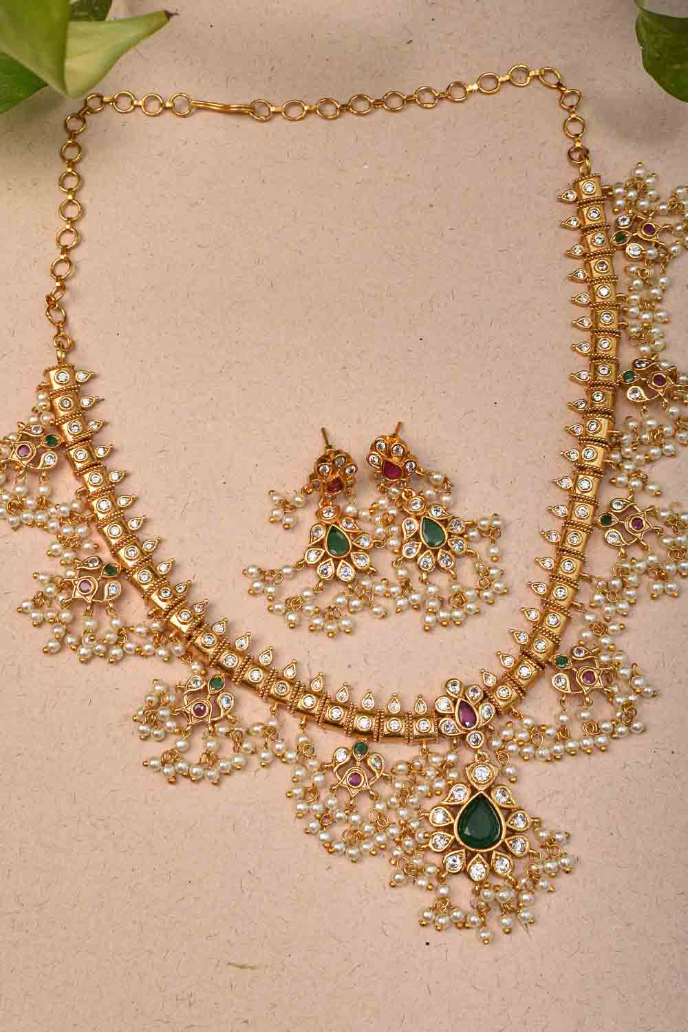Lightweight Guttapusalu Short length Necklace set