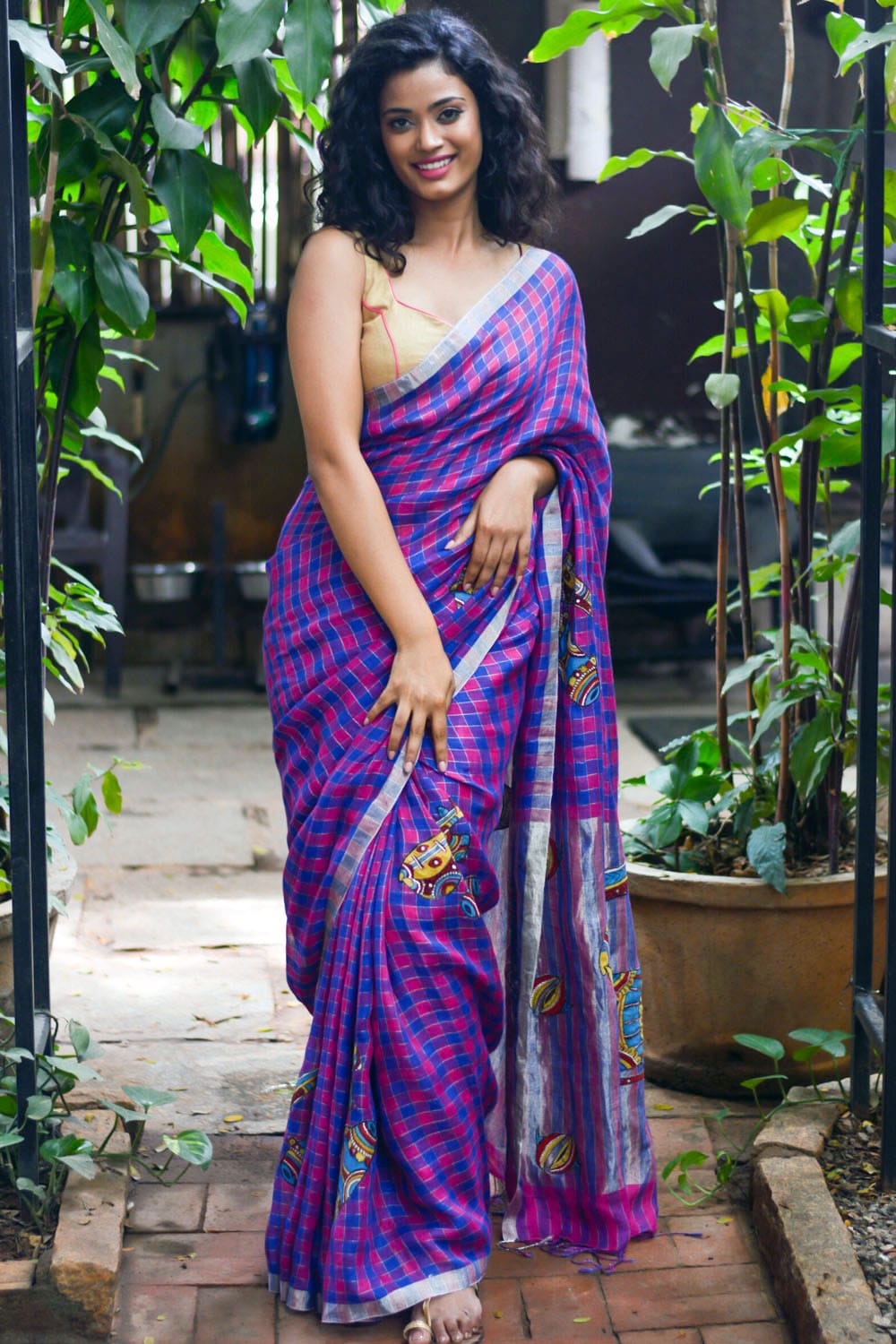 Magenta Purple Saree in Rajkoti Patola Silk - Clothsvilla