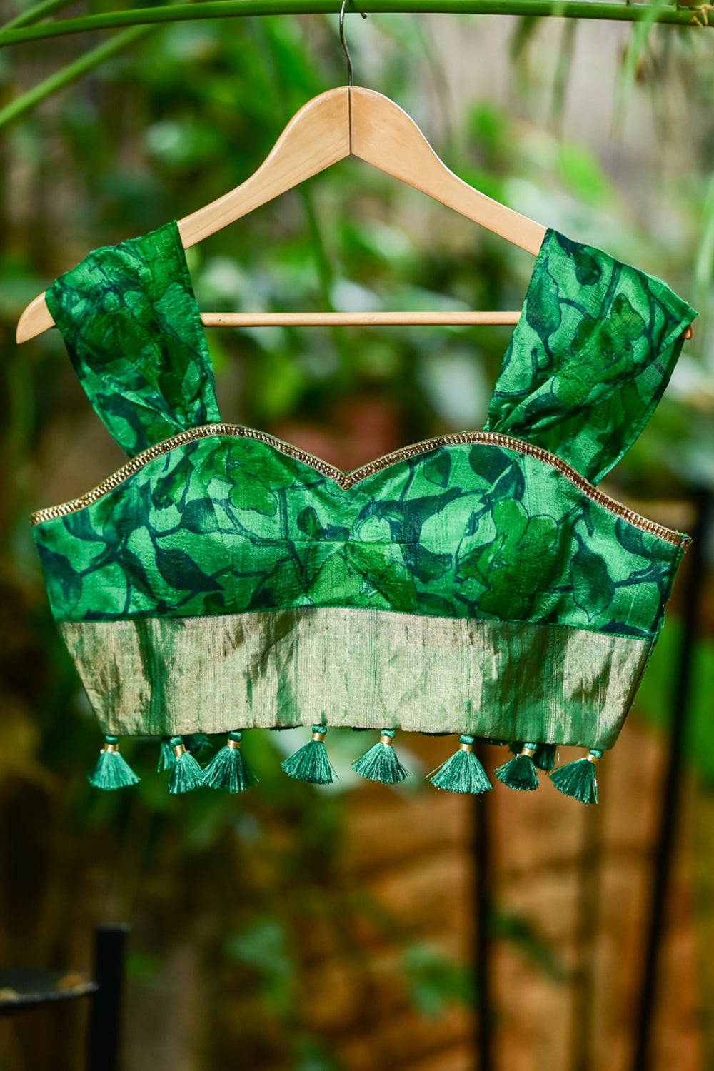 Green pure rawsilk fan strap blouse with tassels detailing