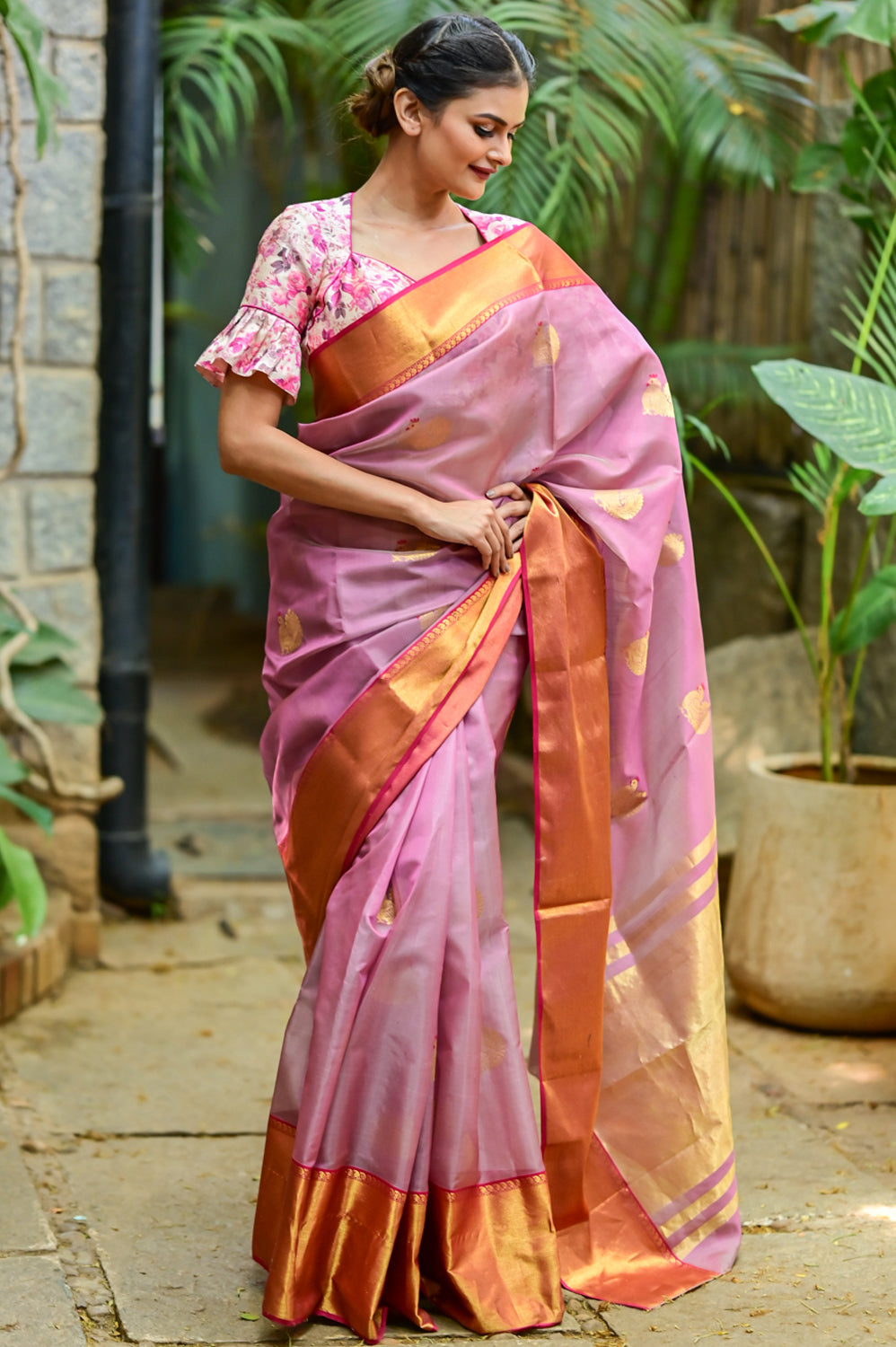 Dusty Pink Meenakari Bird Motifs Pure Chanderi Silk saree with Wide Zari Border