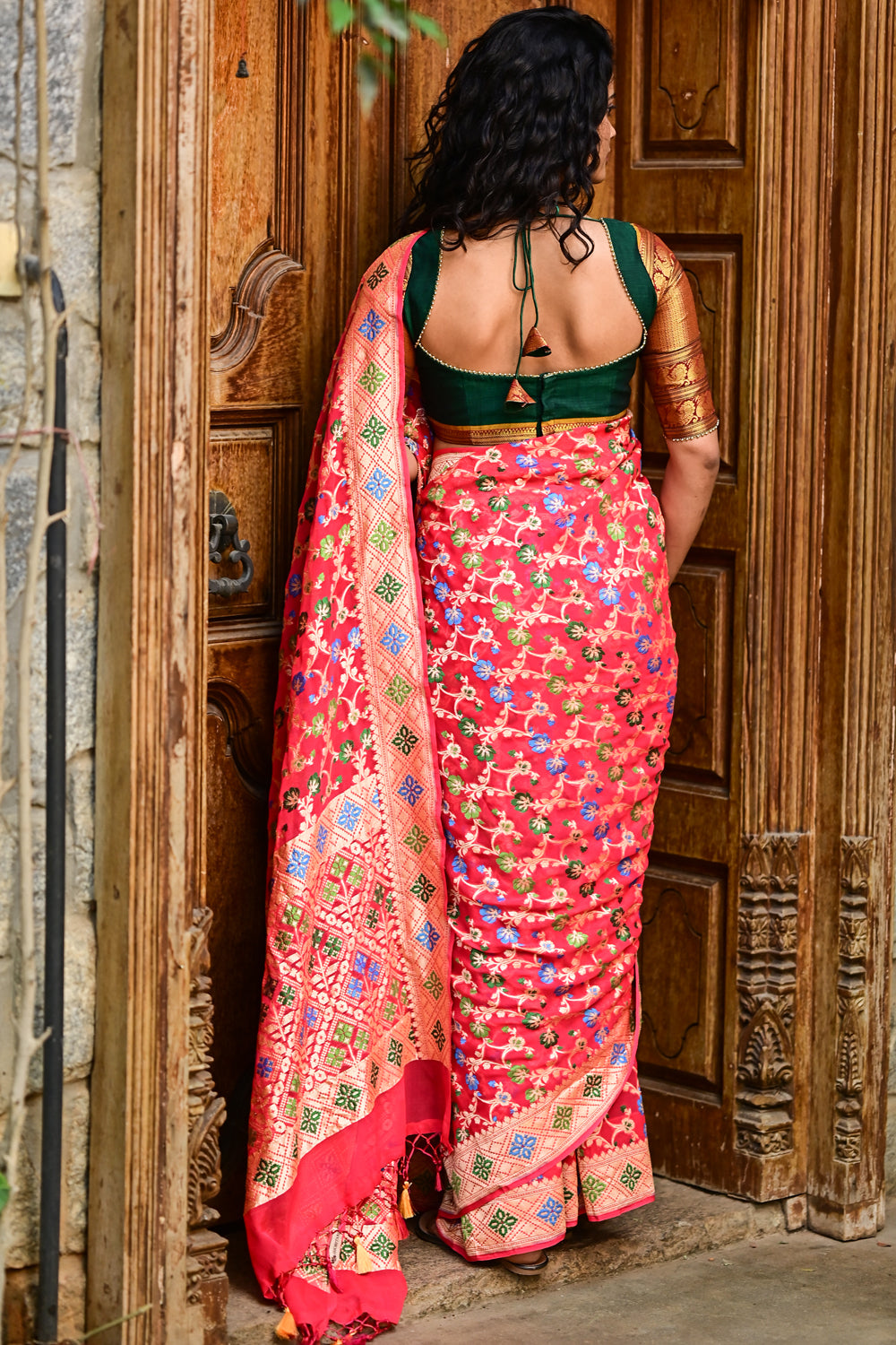 Buy Banarasi Georgette Sarees Online at Best Price in India | Myntra