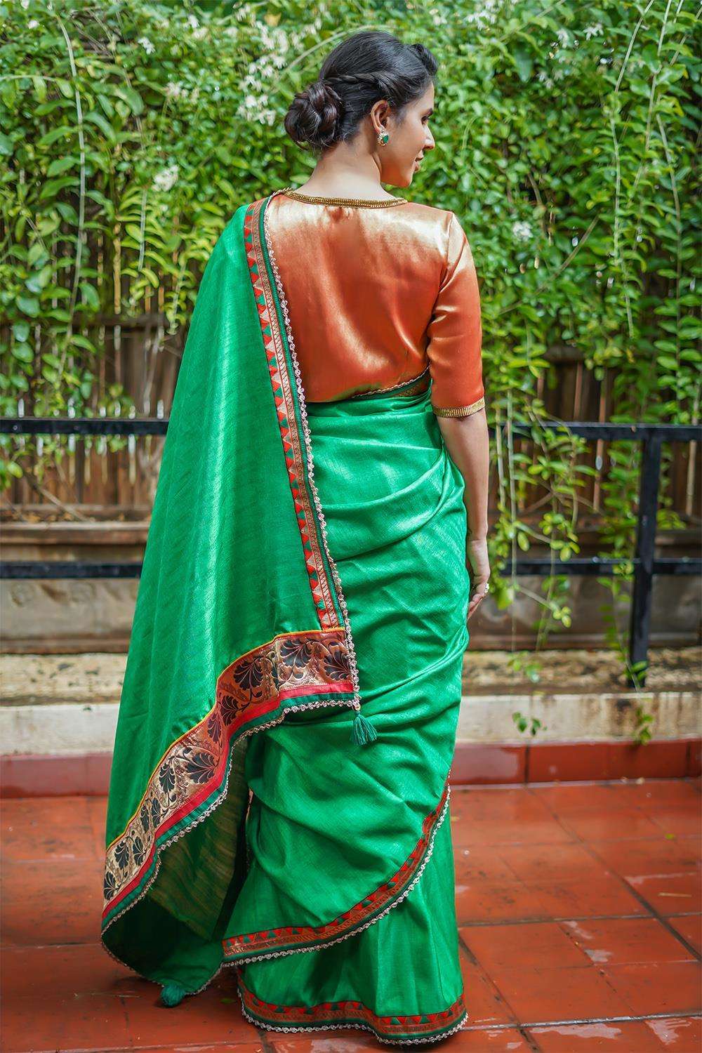 Fern green semi matka silk saree with orange-green geometric border - House of Blouse