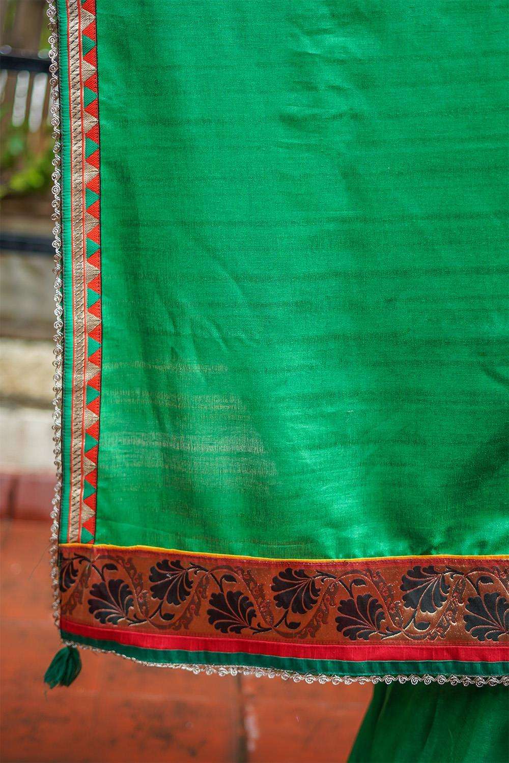 Fern green semi matka silk saree with orange-green geometric border - House of Blouse